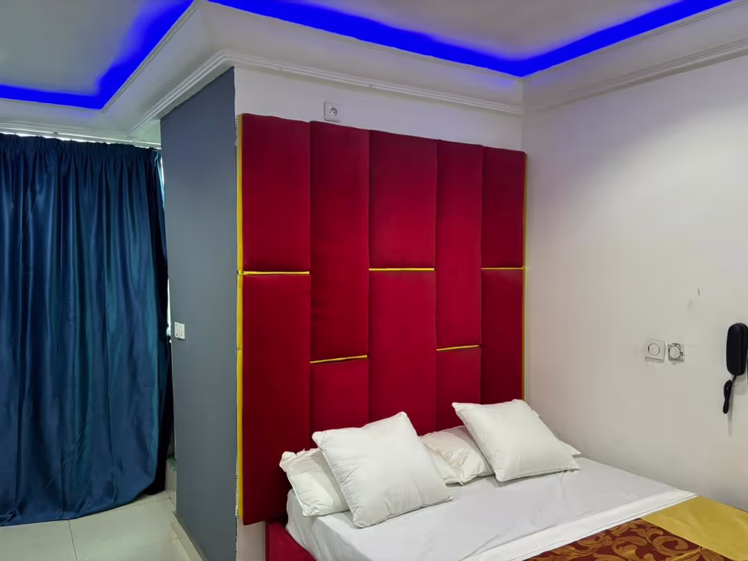 A luxurious and modern interior of Hotel L'Empire Dibanda, reflecting comfort and elegance.