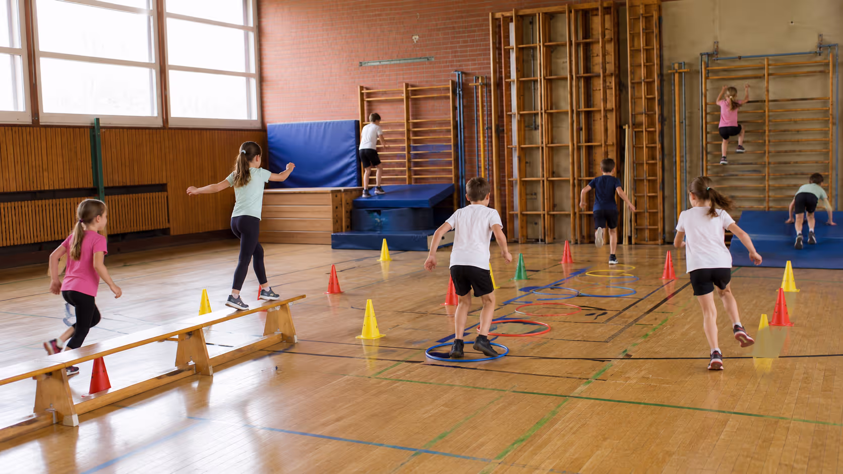 Themensammlung Unterrichtsbesuche Sport Klasse 1 bis 4 Themensammlung Unterrichtsbesuche Sport Klasse 1 bis 4