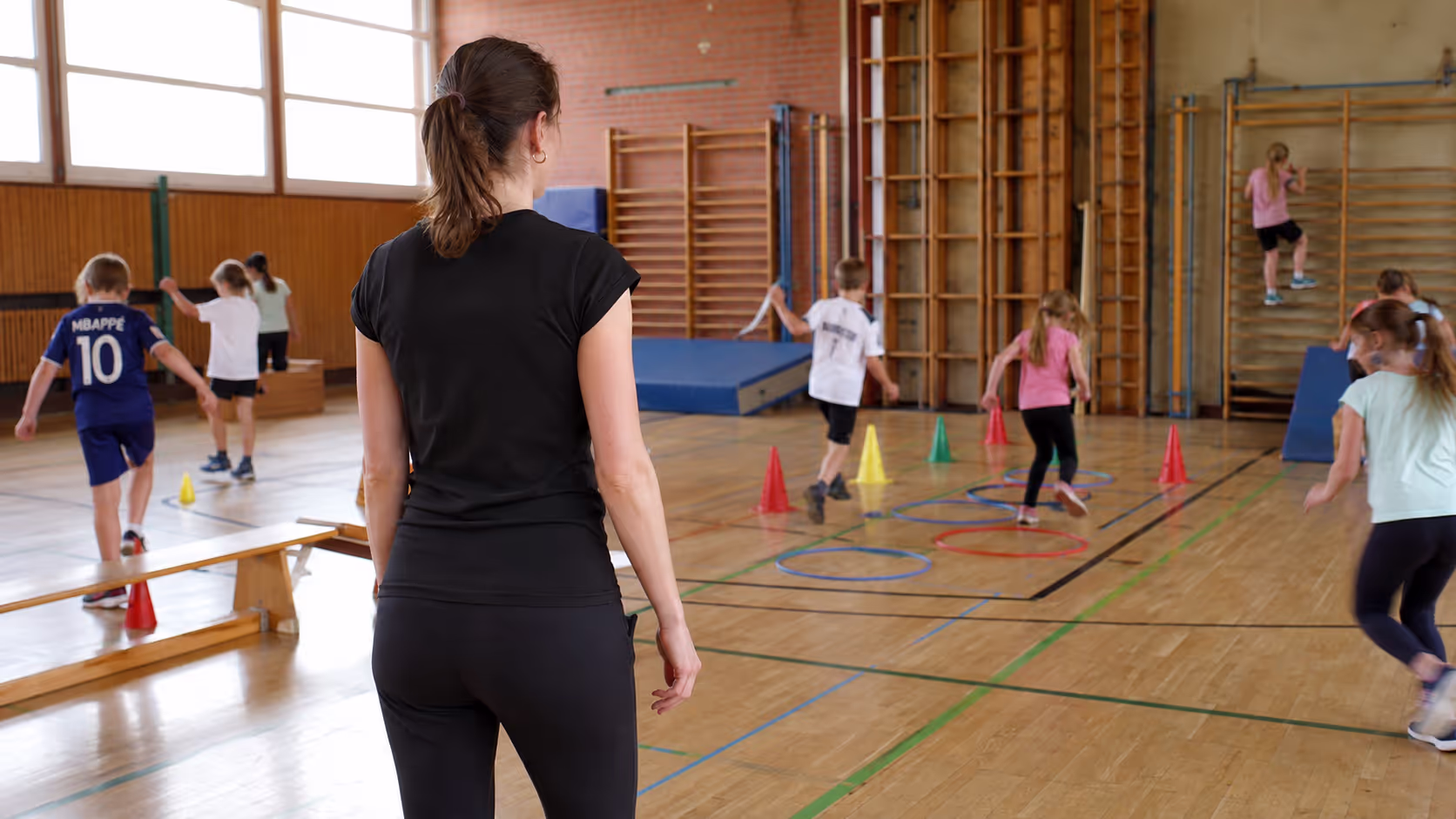 Themensammlung Unterrichtsbesuche Sport Klasse 1 bis 4 Themensammlung Unterrichtsbesuche Sport Klasse 1 bis 4