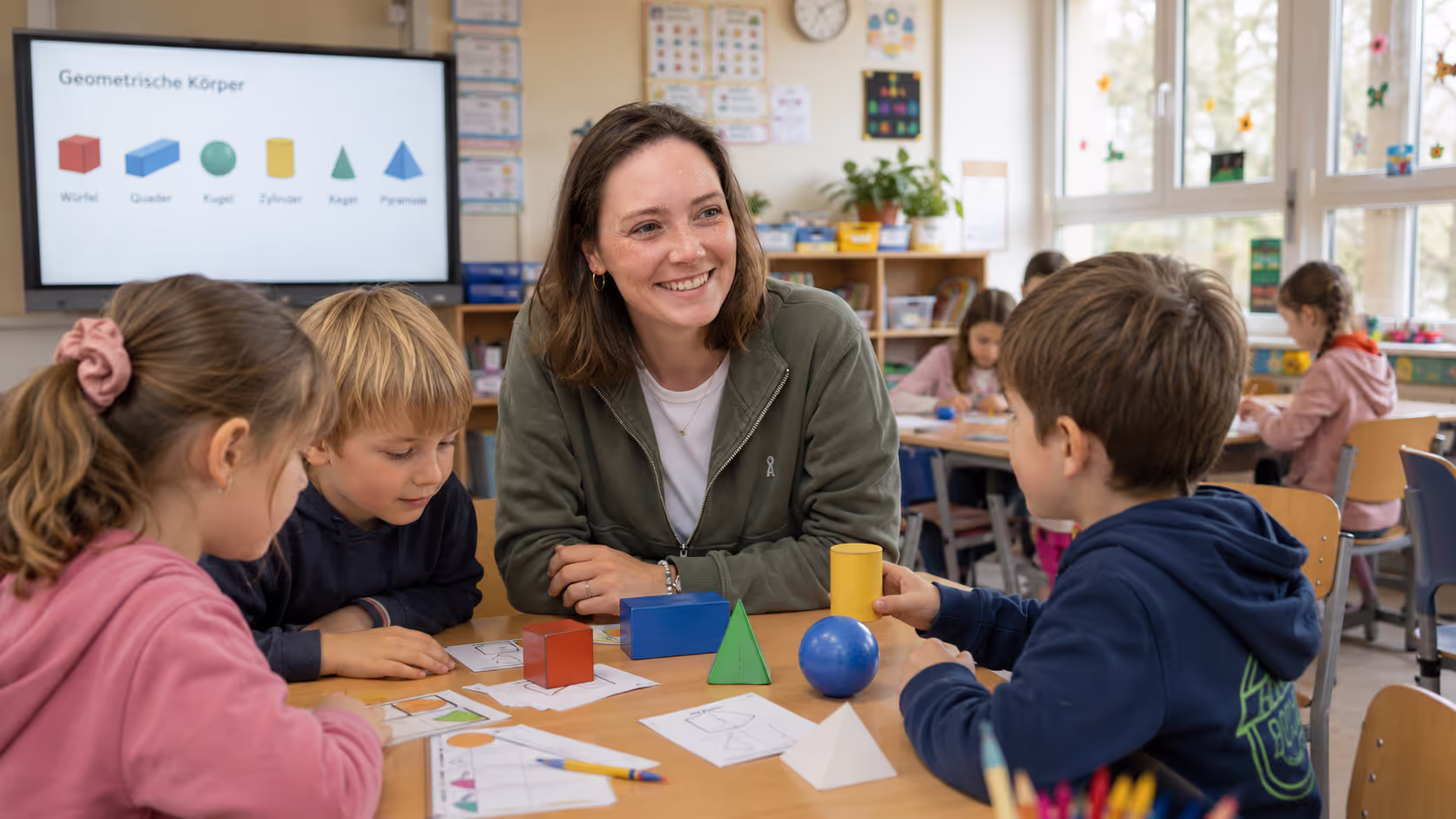 Unterrichtsentwurf Geometrische Körper: Unterrichtsreihe, UB-Stunde und Material Unterrichtsentwurf Geometrische Körper: Unterrichtsreihe, UB-Stunde und Material