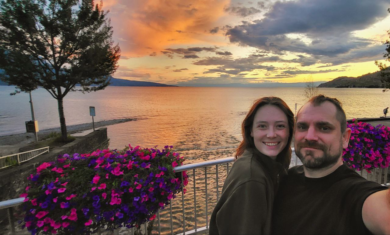 Is house sitting better solo or as a couple