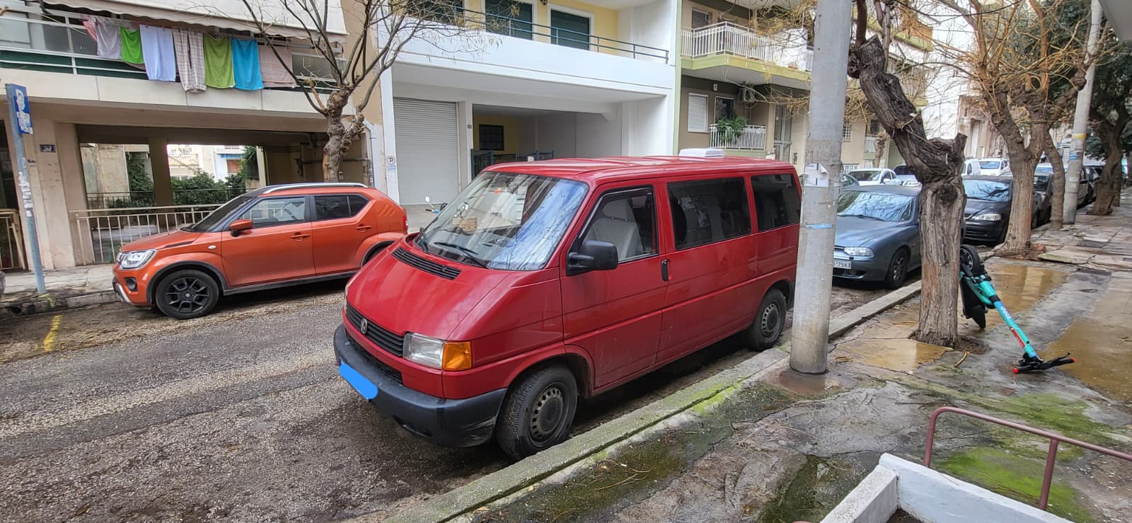 Who Pays for Travel to a House Sit