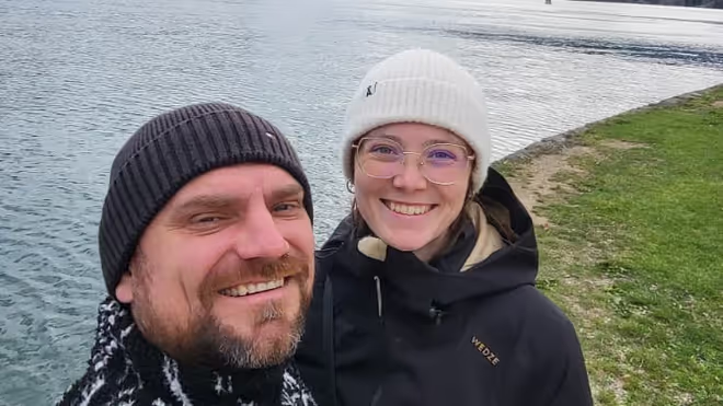 Konrad and Caro by lake bled in Slovenia
