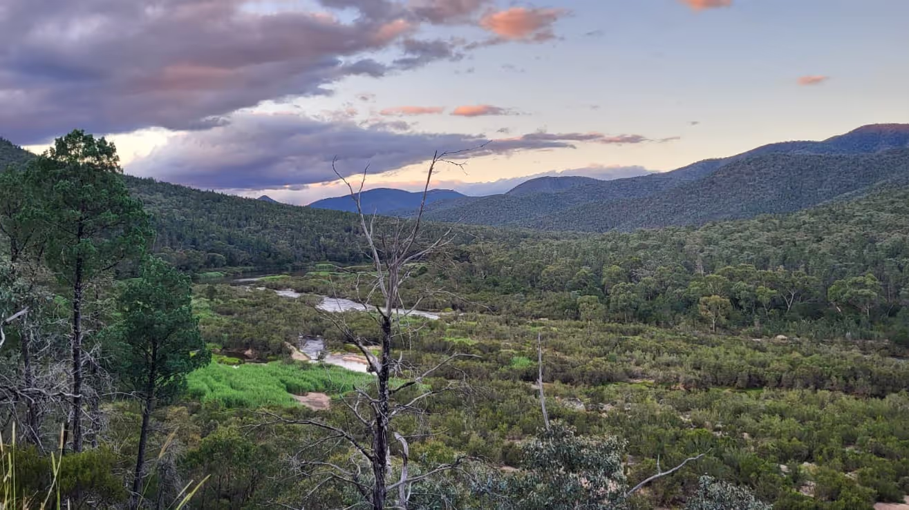 Australia the snowy river Australia the snowy river