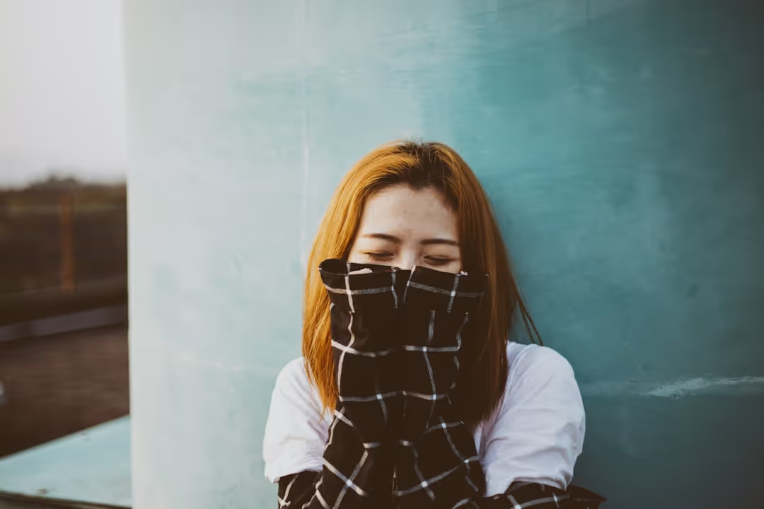 Profile picture of a happy woman